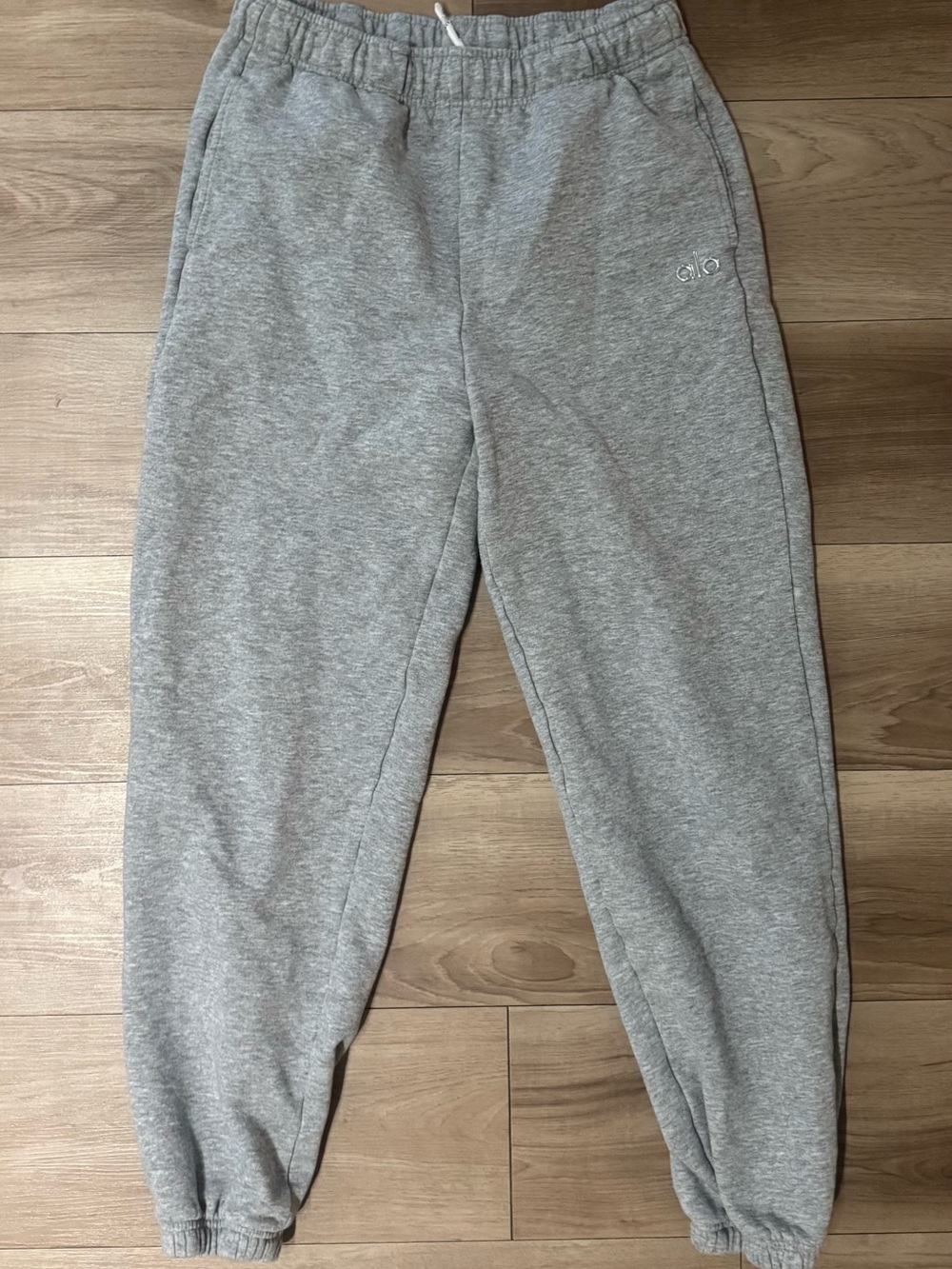 ALO Grey Sweat Pant Accolade
